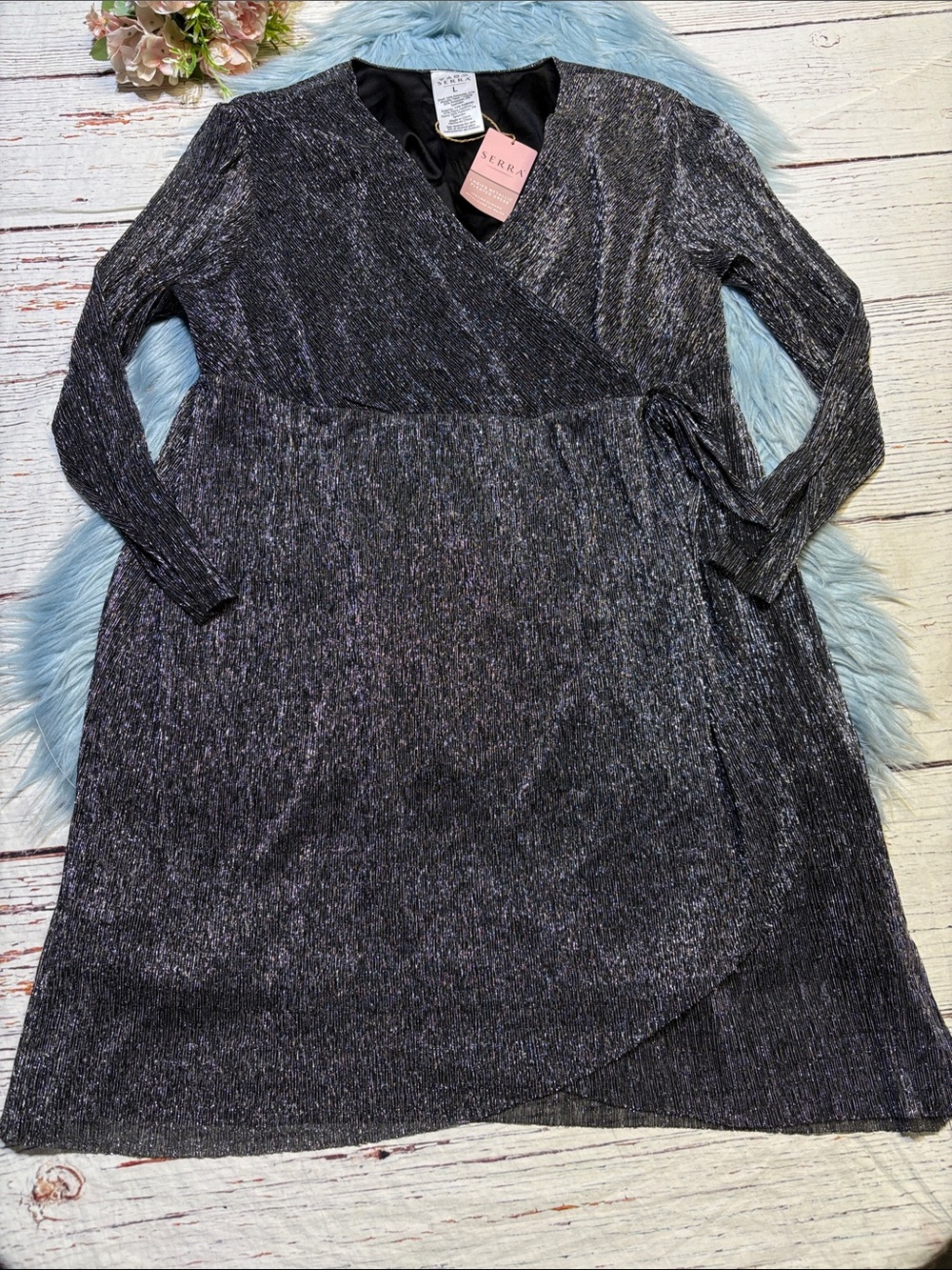 NWT Serra Black Silver Shimmer Faux-Wrap Long Sleeve Dress sz L
